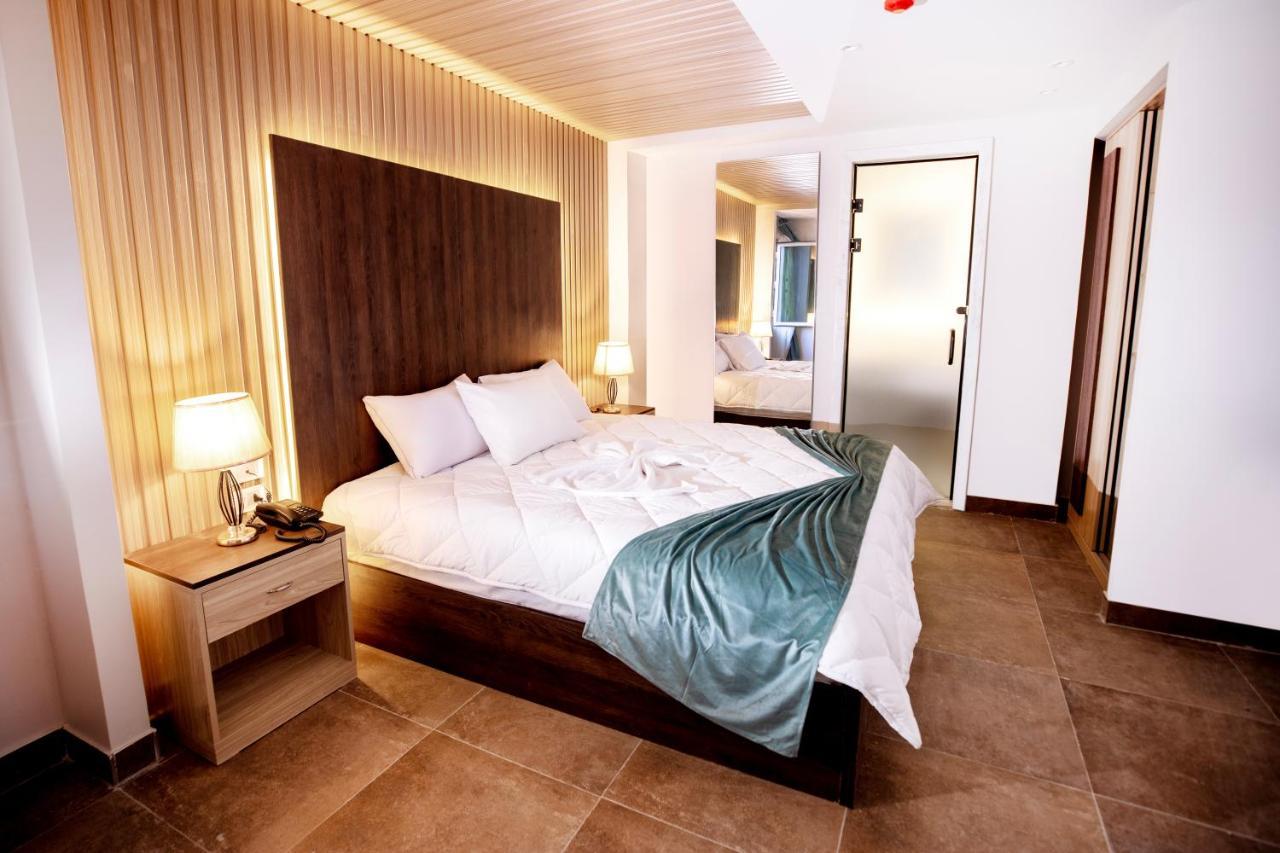 Blue Pyramids Eyes Hotel Al Kawm al Akhdar Exterior photo